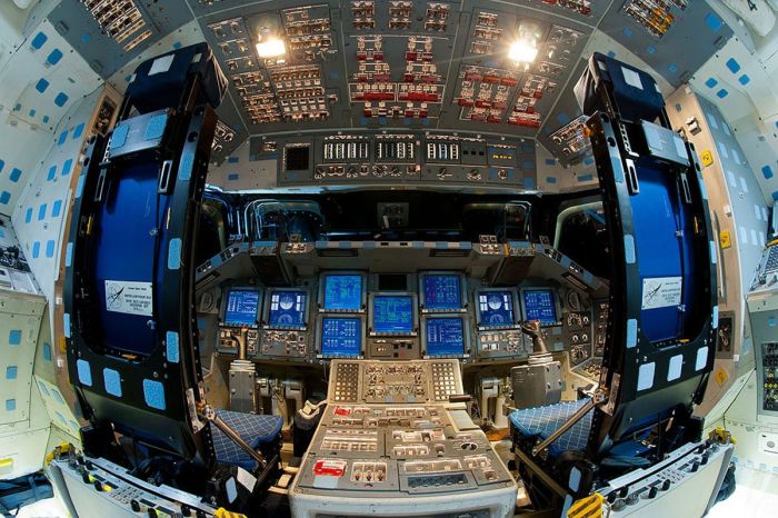 airplane cockpit