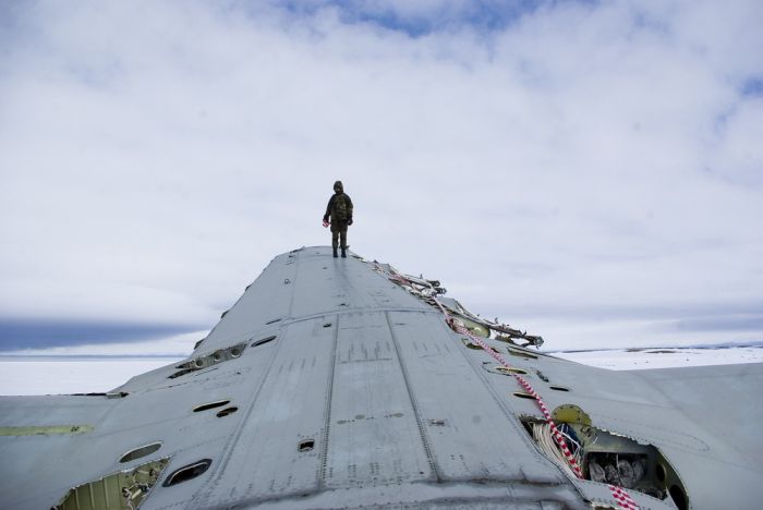 Antonov An-12 Cub crashed and abandoned