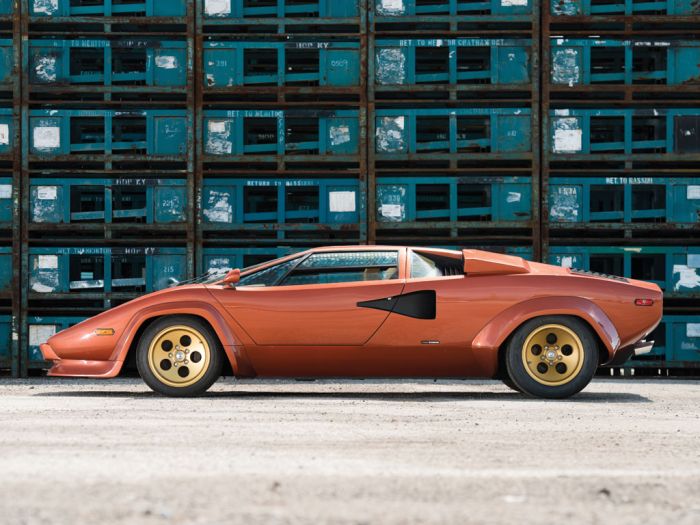 Lamborghini Countach LP 400S