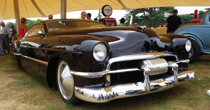 Cadzilla 1948 Cadillac Series 62 Sedanette