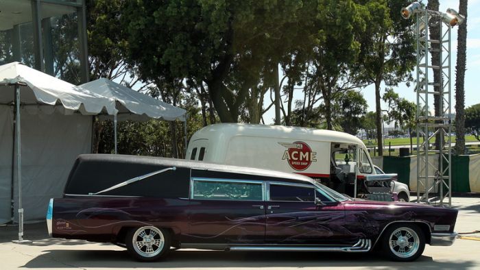 hearse funeral vehicle