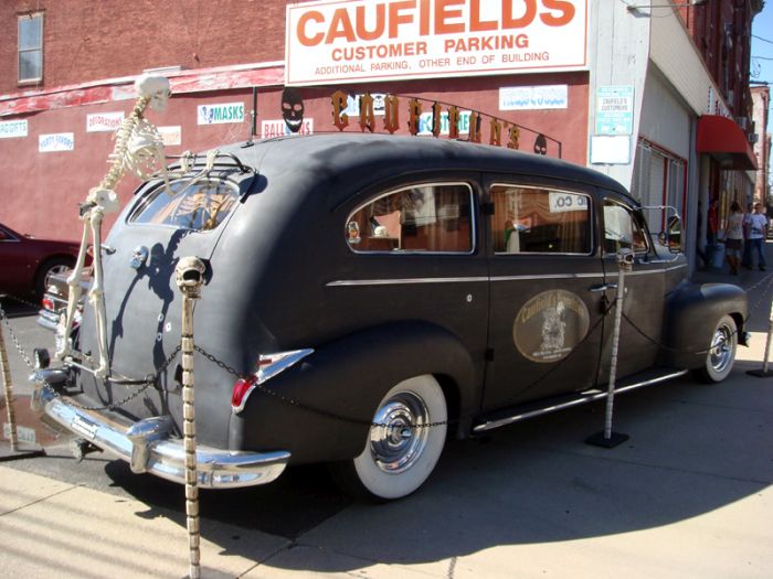 hearse funeral vehicle