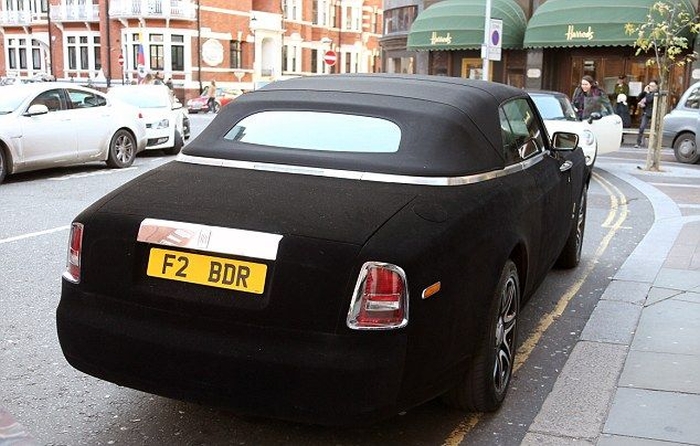 Rolls-Royce Phantom Drophead Coupé in velvet