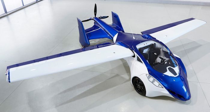 AeroMobil flying car