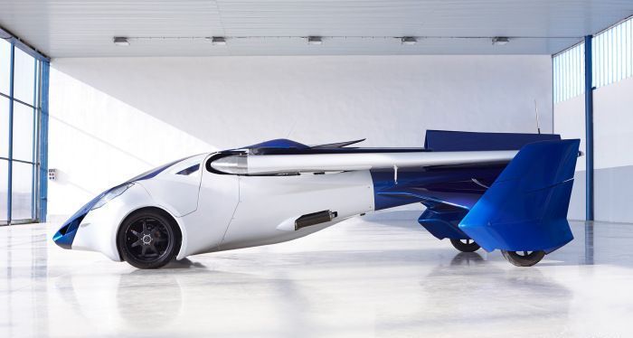 AeroMobil flying car
