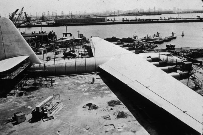 History: Spruce Goose, Hughes H-4 Hercules