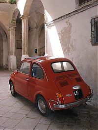 TopRq.com search results: La Cinquecento