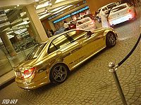 Transport: Mercedes Gold