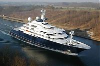 TopRq.com search results: 200 million dollars yacht in the worlld which belongs to one of the founders of Microsoft, Paul Allen