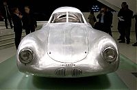 TopRq.com search results: Porsche Museum in Stuttgart