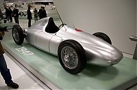 TopRq.com search results: Porsche Museum in Stuttgart