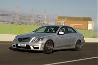 Transport: Mercedes Benz E63 AMG 2009