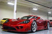 Transport: Garage of sultan from Michigan