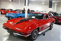 Transport: Garage of sultan from Michigan