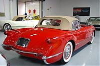 Transport: Garage of sultan from Michigan