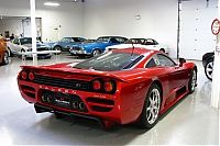 Transport: Garage of sultan from Michigan