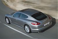 Transport: Porshe Panamera