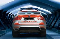 Transport: BMW X6 emergency vehicle