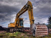 Transport: Excavators