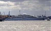 Transport: Yacht "Eclipse", Roman Abramovich, 340 million euros