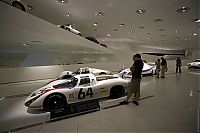 Transport: Porsche museum