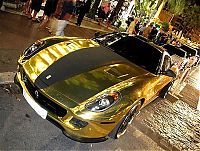 Transport: Gold Ferrari 599 GTB