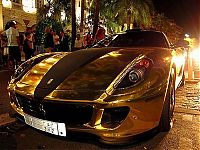 Transport: Gold Ferrari 599 GTB