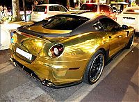 Transport: Gold Ferrari 599 GTB