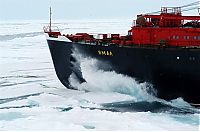 Transport: arctic vessels