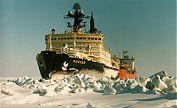 Transport: arctic vessels