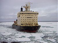 Transport: arctic vessels