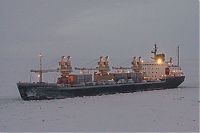 Transport: arctic vessels