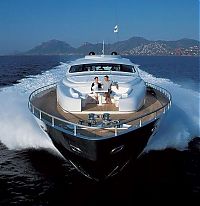 Transport: Yacht 115 (One One Five)