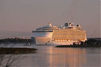Transport: Biggest ship, Oasis class, Project Genesis