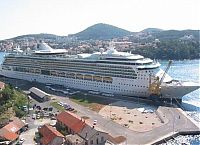 Transport: Brilliance of the Seas liner