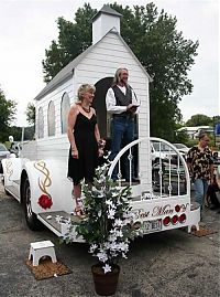 Transport: mobile chapel