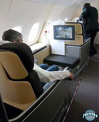 TopRq.com search results: lufthansa's new airbus a380