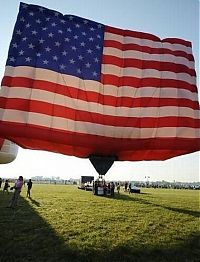 Transport: hot air balloon