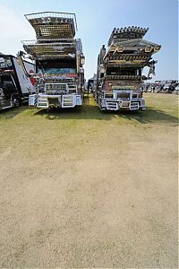 TopRq.com search results: Dekotora, Japanese trucks