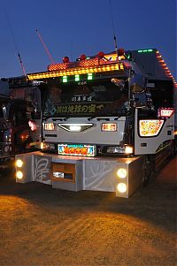 Transport: Dekotora, Japanese trucks