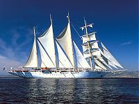 Transport: schooner sailing vessel