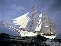 Transport: schooner sailing vessel