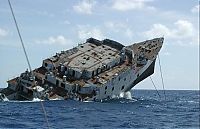 Transport: shipwreck