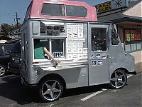 TopRq.com search results: ice cream vans around the world