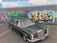 Transport: classic vintage mercedes-benz