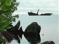 Transport: shipwreck