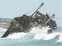 Transport: shipwreck