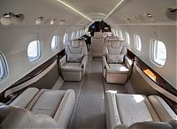 Transport: Embraer Legacy 650, Jackie Chan private jet