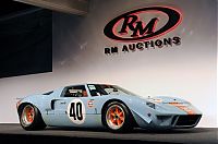 Transport: 1968 Ford GT40