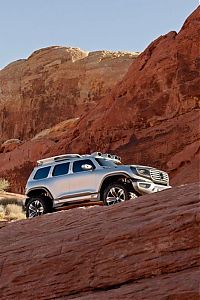 Transport: Mercedes-Benz Ener-G-Force concept car